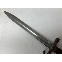 Austrian Model 1895 carbine NCO's knife bayonet with 25cm fullered steel blade; in steel scabbard with webbing frog L39cm overall; and Spanish Model 1941 Bolo bayonet with 25cm fullered steel blade No.6412D; in steel scabbard (2)