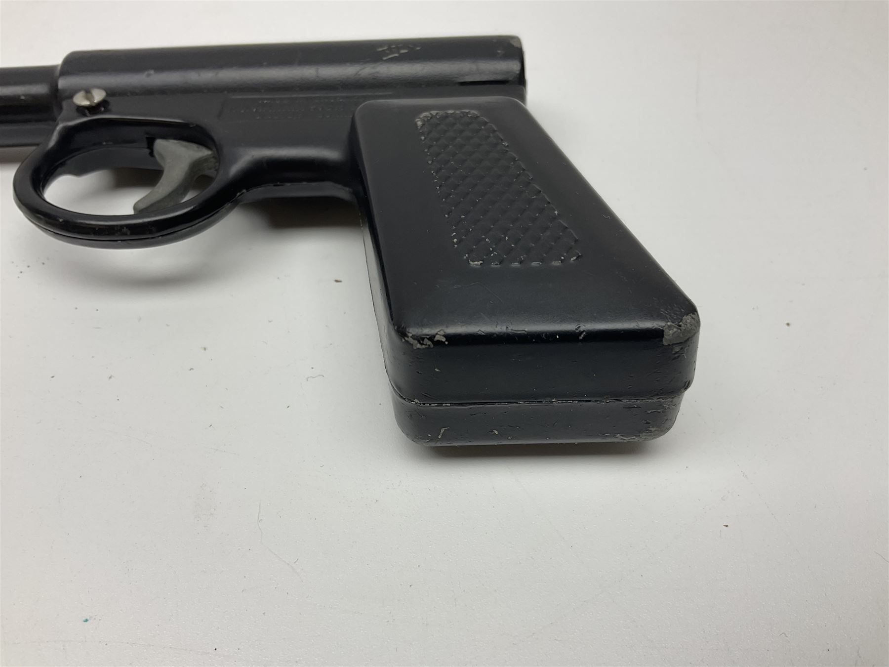 Webley & Scott Premier .177 over lever air pistol, no.2360, with chequered bakelite grip L24cm overall; Diana SP50 .177 plunge barrel air pistol; and T.J. Harrington & Son 'The Gat' .177 plunge barrel air pistol; NB: AGE RESTRICTIONS APPLY TO THE PURCHASE OF THIS LOT (3)