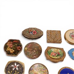 Thirteen powder compacts, including floral, Stratton and Vogue, 