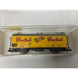 Fleischmann 'N' gauge - thirteen goods wagons Nos.8201K, 8234K, 8240K, 8282, 8325, 8330, 8372K, 8488K, 8515K, 834606K, 852401K, 852404K & 868523K; all boxed (13)