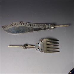 Pair of late Victorian silver fish servers, each with pierced and engraved geometric decoration, hallmarked Goldsmiths & Silversmiths Co, London 1896, handles removed, contained within fitted case