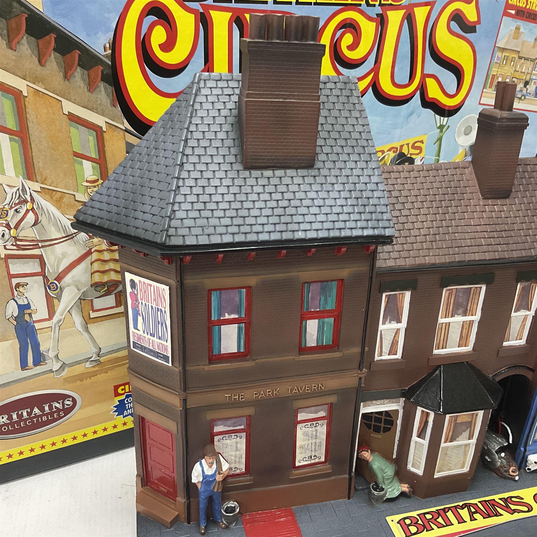 Britains - Circus Street Parade diorama with Circus Professional Vehicle no.08673; in original box 