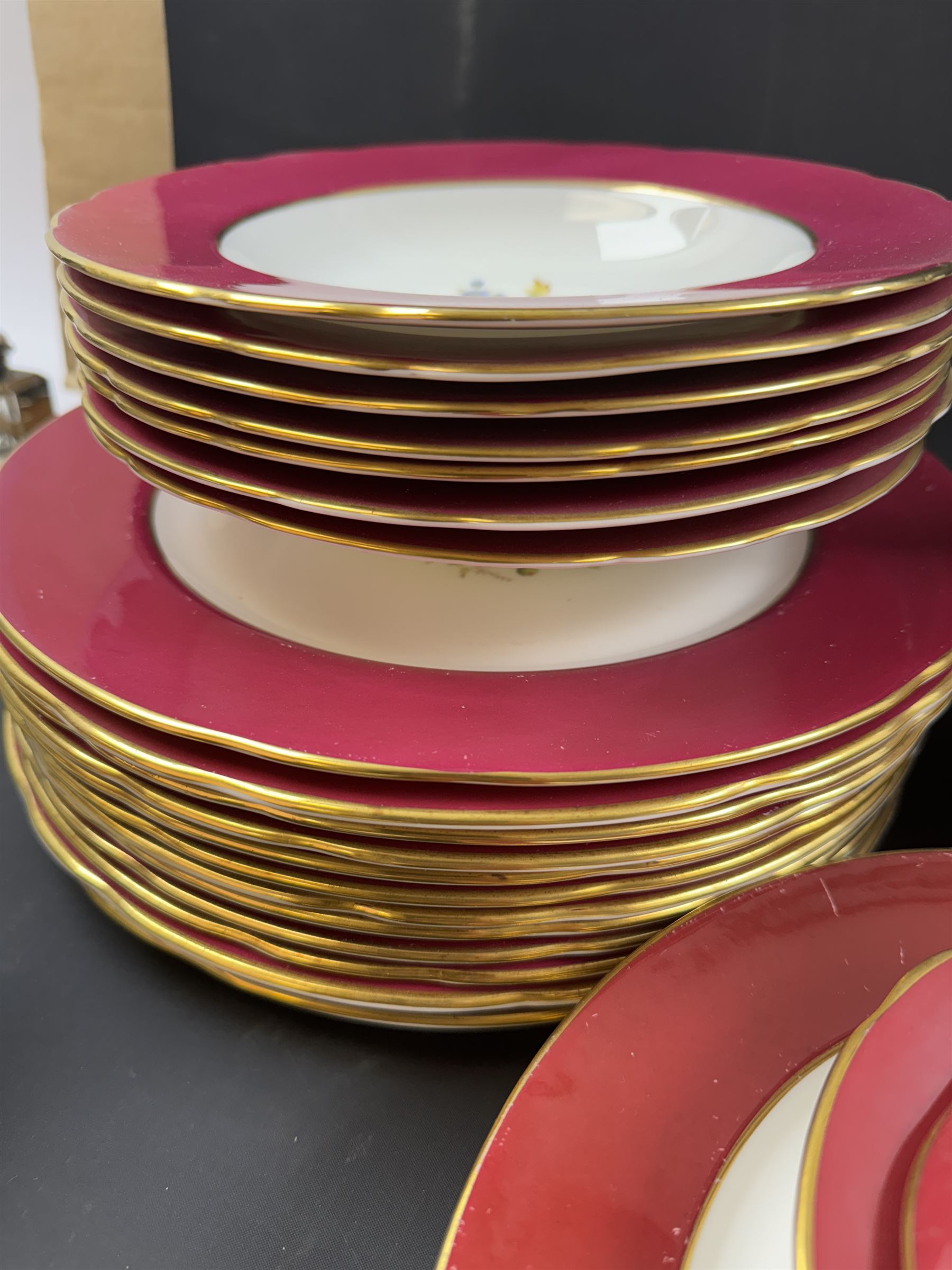 Hammersley tea and dinner service, including twelve dinner plates, twelve teacups, two sauce boats, two covered dishes etc  