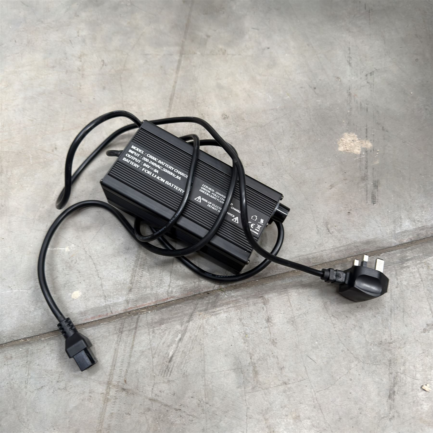Sakura JS2A - 4000W electric scooter (125cc equivalent), 2 Miles, LL70 NFZ