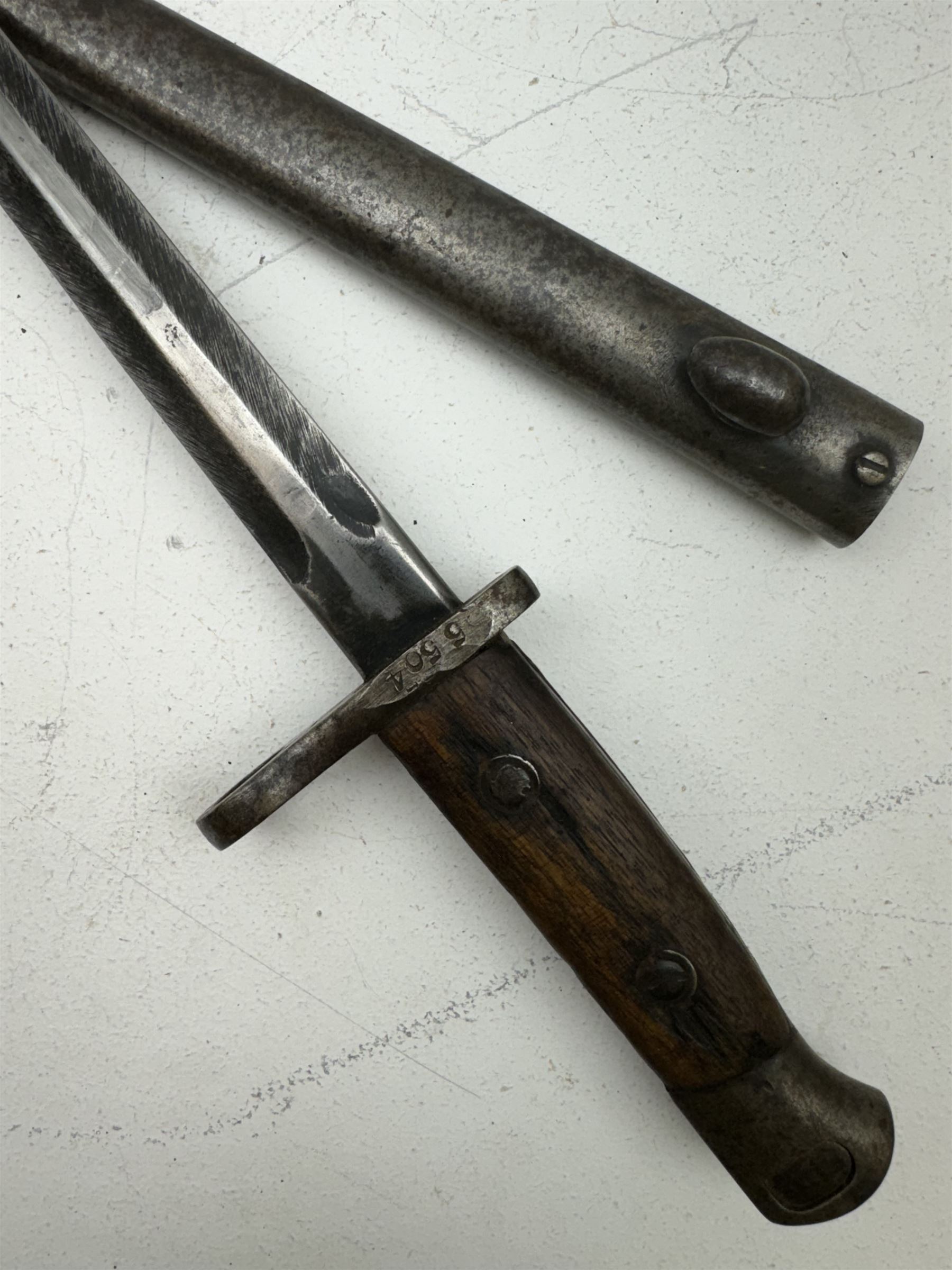 Dutch M1895 Mannlicher bayonet, with  44cm double edge blade, with wooden grip and bluing; in steel scabbard, L59cm 