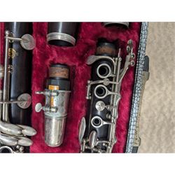 Carlo Ricordo bowl back mandolin, Selmer clarinet and a Boosey & Hawkes clarinet, all cased