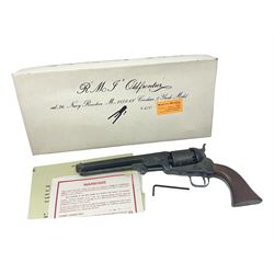 Modern Replica Models Japan non-firing copy of an 1851 Navy percussion cap revolver, .36 cal, boxed with paperwork, L31cm