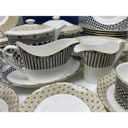 Wedgewood Samurai pattern, part tea and dinner service, to include teapot, open sucrier, milk jug, six cups and saucers, six dinner plates, six soup bowls, covered twin handled service dish, sauce boat and saucer etc (46)  