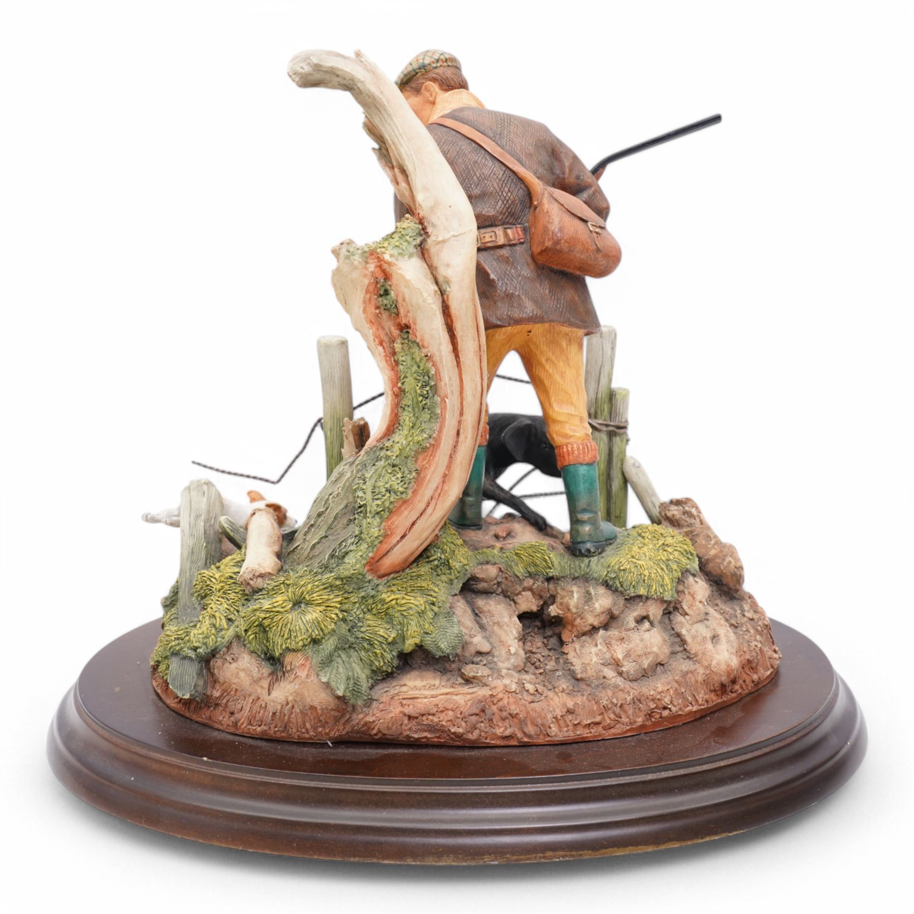 Country Artists 'Safe Way Through' figural group, by R Donaldson, model 01910, H26cm 