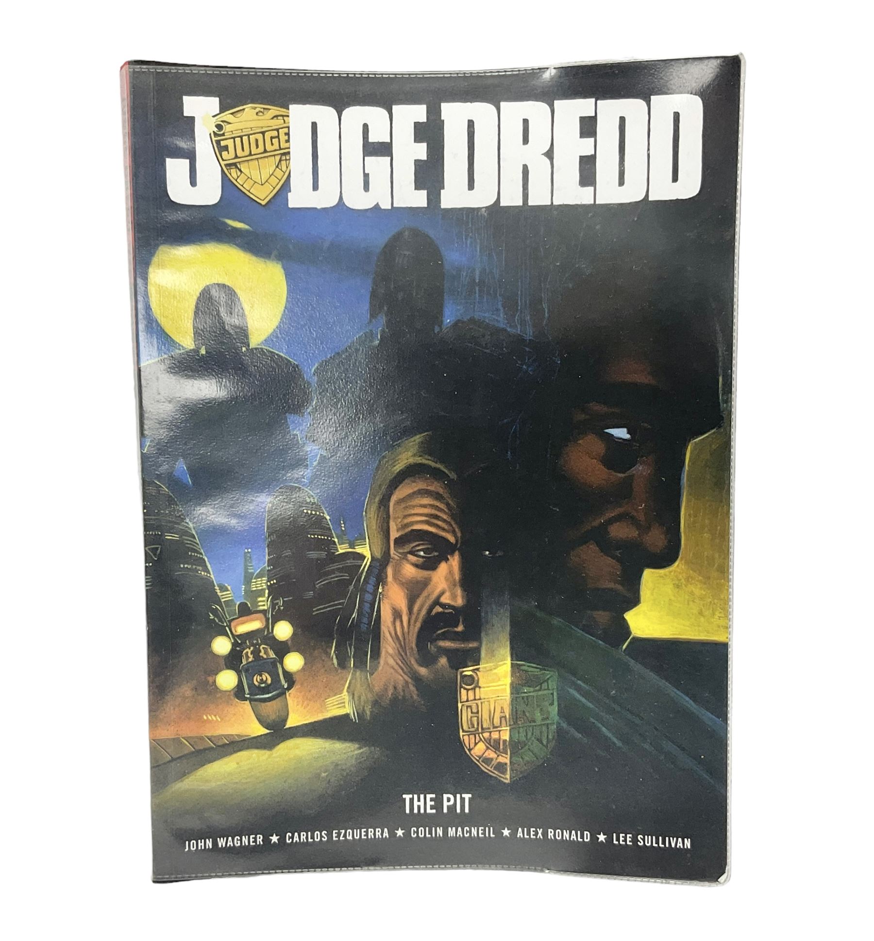 2000 AC comic Judge Dredd The Pit, published by Rebellion 