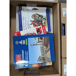 Large collection of books and reference material relating to scale modelling, together with Eaglemoss Star Trek magazines, Batman Automobila magazines, Lego manuals, in seven boxes