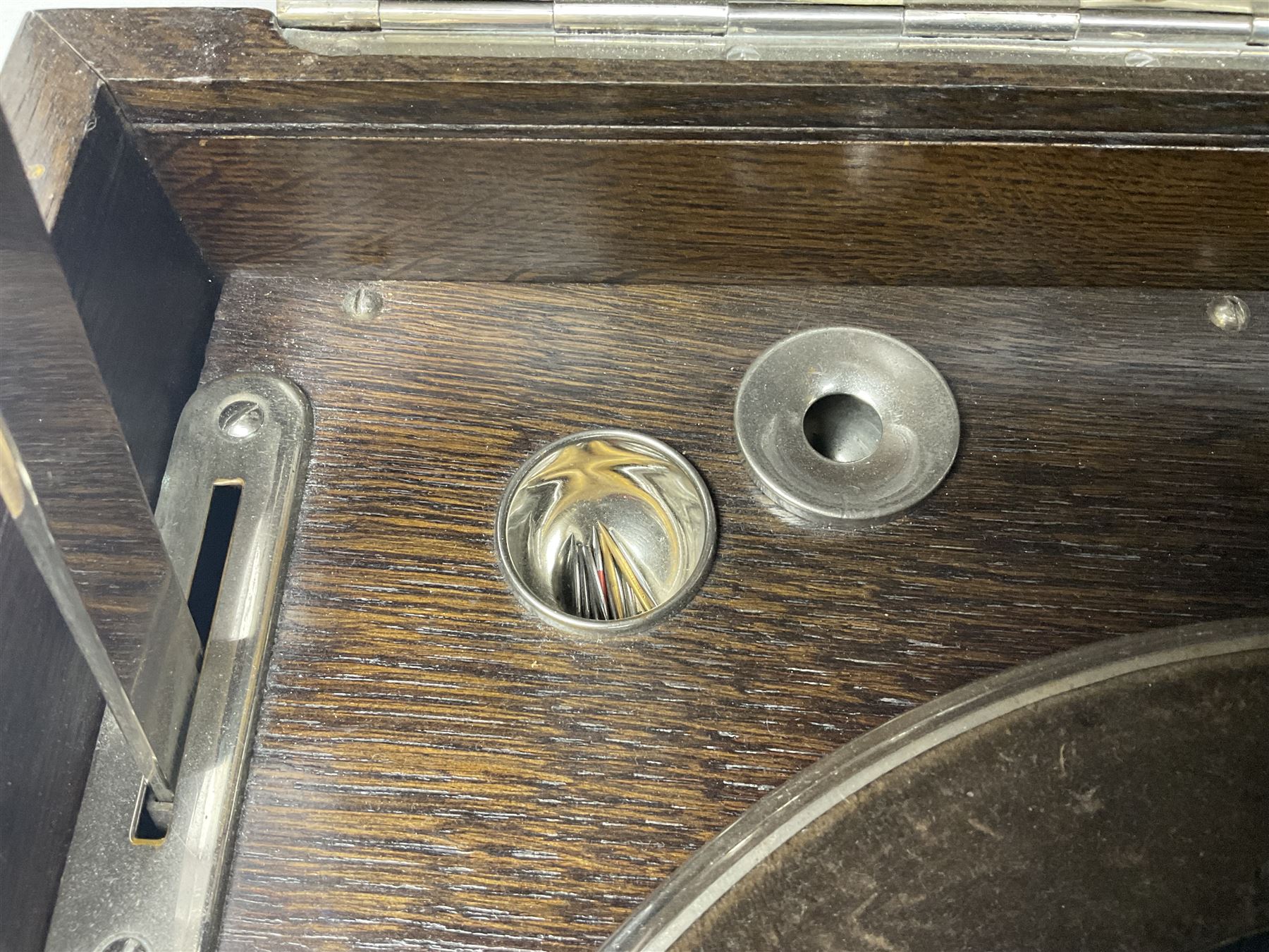 Columbia Grafonola tabletop hornless gramophone, with detachable winding handle, together with a collection of records 