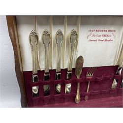Rogers Bros part canteen of cutlery in wood case and other cutlery