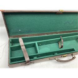 Gunmark leather covered double barrel shotgun case, the baize lined fitted interior to take 77cm barrels L80cm