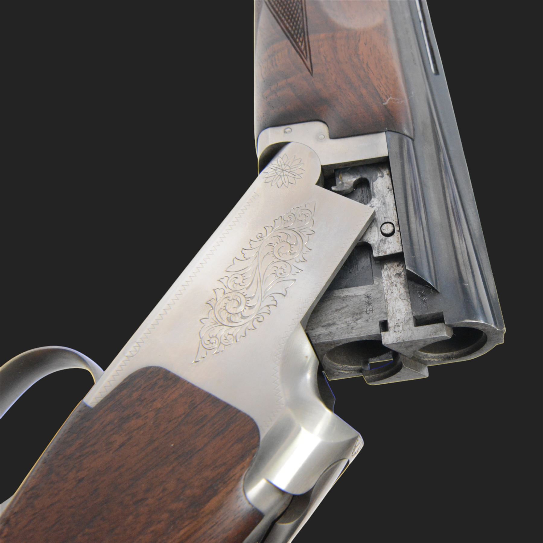 Miroku 3800SK-I 12 bore over and under ejector single trigger shotgun, with 71cm (28