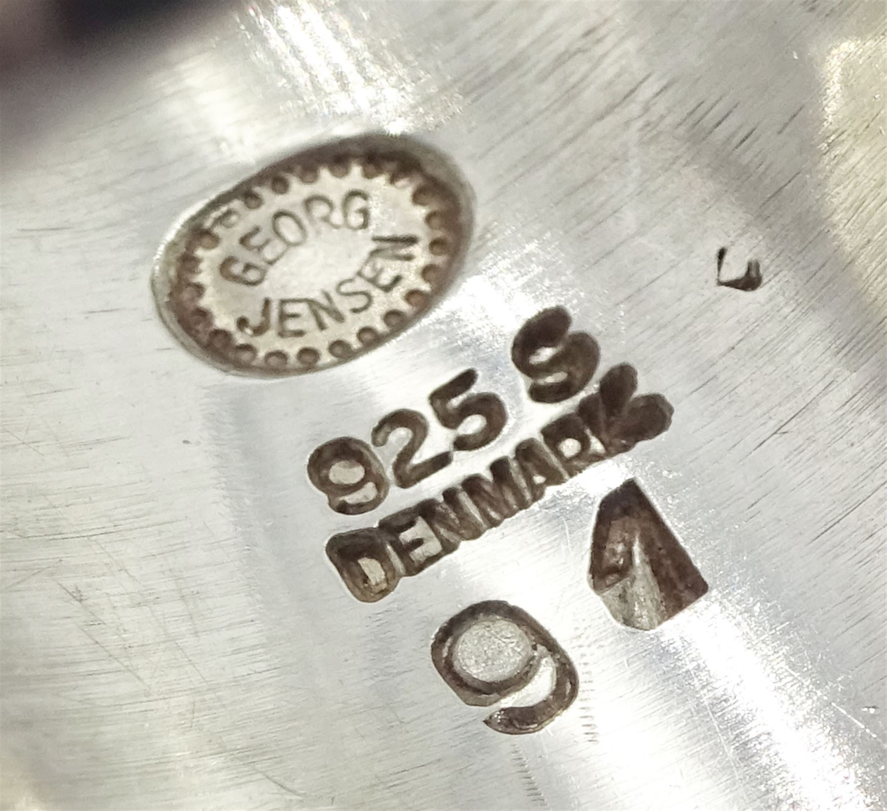 Georg Jensen silver modernist design ring designed by Nanna Ditzel, No. 91, London import mark 1973