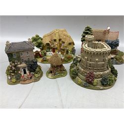 Sixteen Lilliput Lanes, to include The Golden Jubilee, Round Tower - Windsor Castle, Castle of the Golden Chalice, Travellers Rest, with box and deed,  Summer Days, Sunshine Creek, Writing with Lewis Carol, with box and deed,  etc 