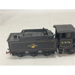 ‘00’ gauge - kit built NER.LNER.BRB16 4-6-0 steam locomotive and tender no.1415 finished in LNER black with DJH Models box; together with a further kit built B16 Class 4-6-0 steam locomotive and tender no.61476 finished in BR black (2) 