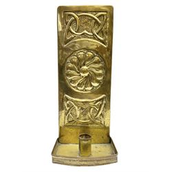 Arts & Crafts brass wall sconce, backplate decorated with Celtic interlaced strapwork and a large central flower, H30cm