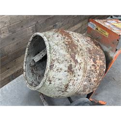 Bell Mini 140 Cement mixer