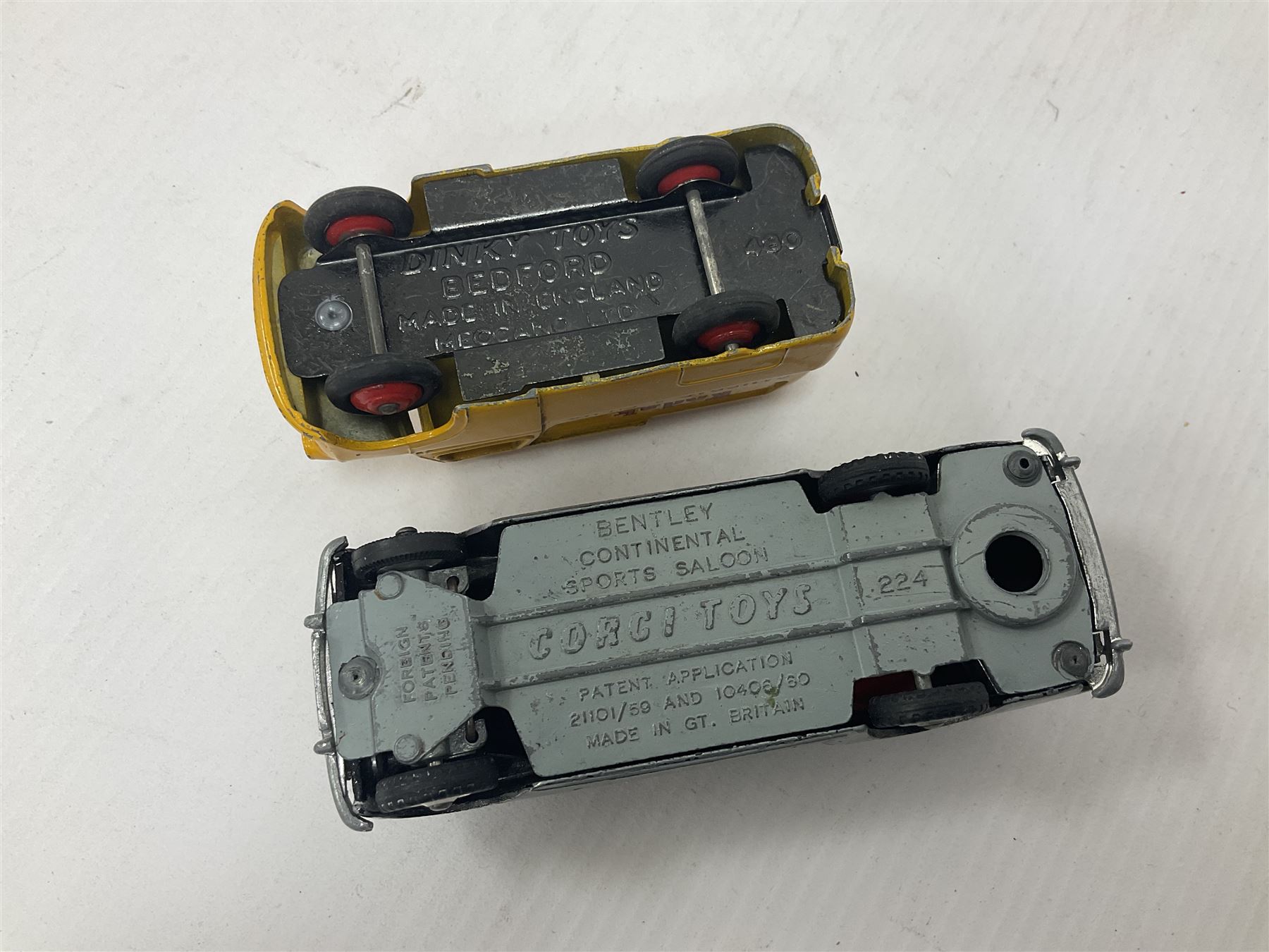 Dinky/Corgi - Dinky Bedford 10cwt Van ‘Kodak’ no.480, boxed; Corgi Bentley Continental Sports Saloon no.224 in replica box; along with further loose, playworn and repainted models to include Dinky Rolls-Royce Silver Wraith and Phantom V models etc 