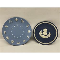 Collection of Wedgwood Jasperware, to include black Eisenhower Bust, two black basalt paperweights, one depicting an eagle and one depicting Julius Caesar, a blue Zodiac plate, Man on the Moon commemorative plate, American Independence Bicentennial plate and Royal commemorative ware, etc, all with impressed marks beneath, some with boxes