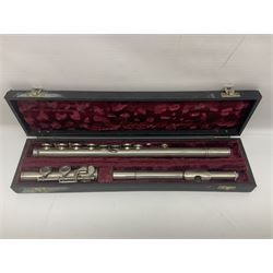 Lafleur three-piece flute, serial no.3357; in fitted carrying case