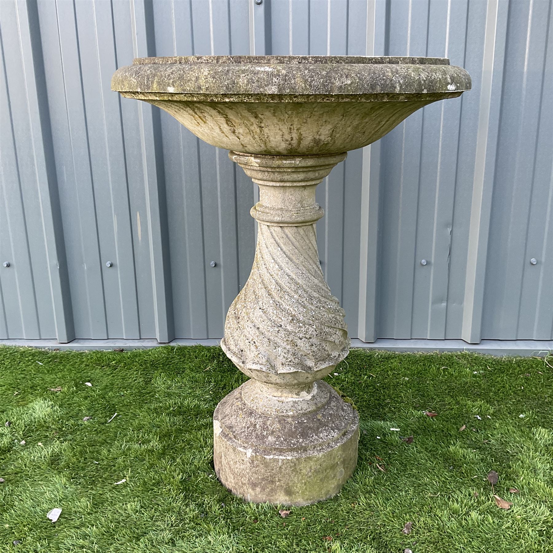 Haddon stone bird bath sundial - THIS LOT IS TO BE COLLECTED BY APPOINTMENT FROM DUGGLEBY STORAGE, GREAT HILL, EASTFIELD, SCARBOROUGH, YO11 3TX