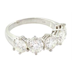 Platinum five stone round brilliant cut diamond ring, Sheffield 2007, total diamond weight approx 3.10 carat