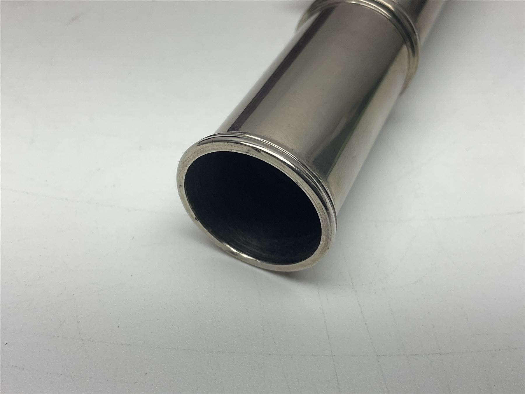 Lafleur three-piece flute, serial no.3357; in fitted carrying case