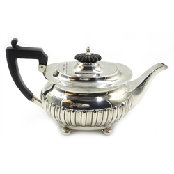  Victorian silver teapot by Walker and Hall Sheffield 1896 approx 13oz  
