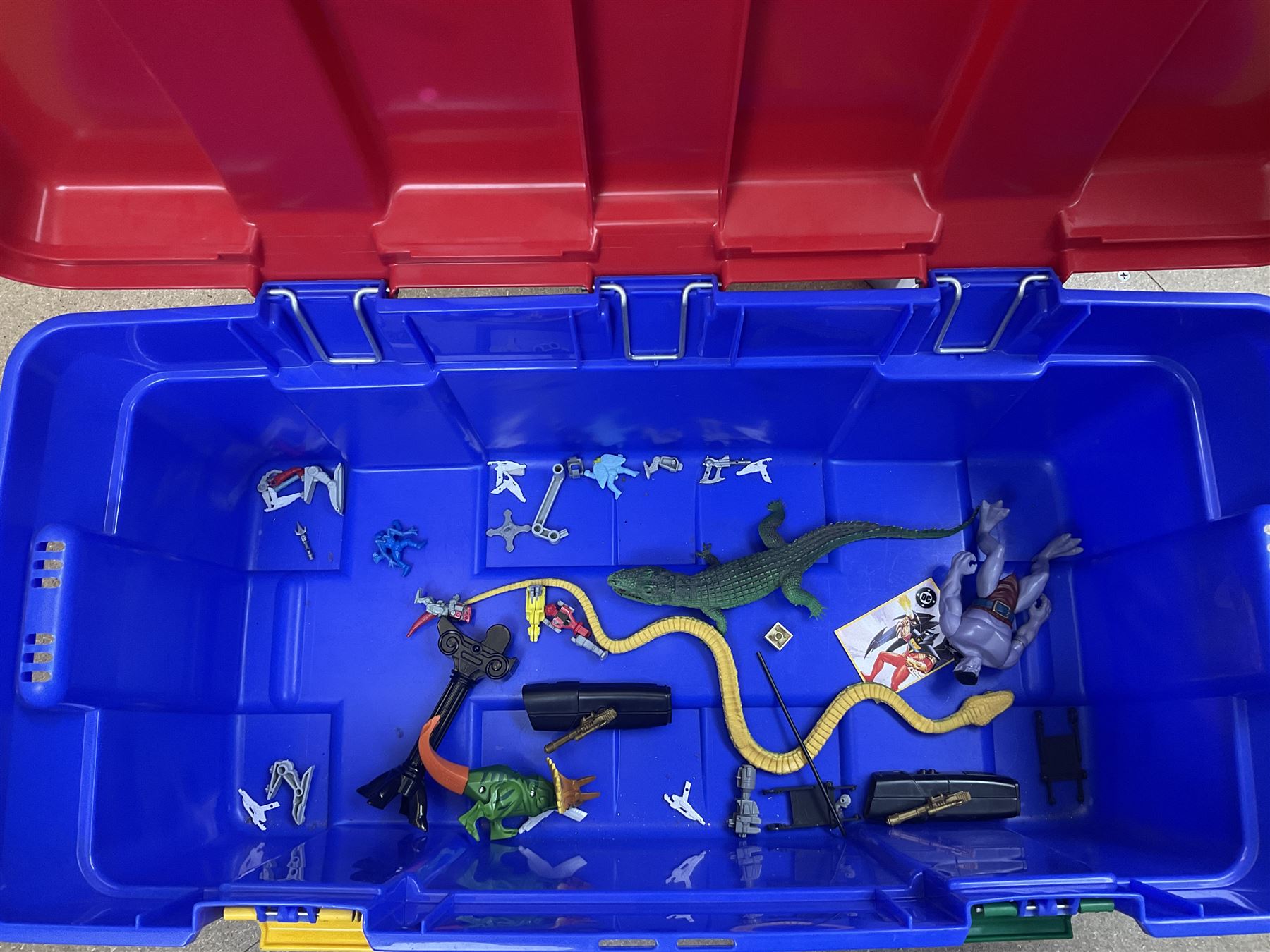 Collection of 1990s toys, including Biker Mice from Mars, Teenage Mutant Ninja Turtles, Thunderbirds etc in three boxes 