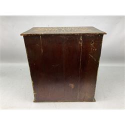 Early 20th Century Dewhurst table top chest, decorated with gilded 'Dewhurst's Sylko Machine Twist Strong Lustrous' lettering above six long drawers with names and numbers of cotton also detailed in gilt, H39cm