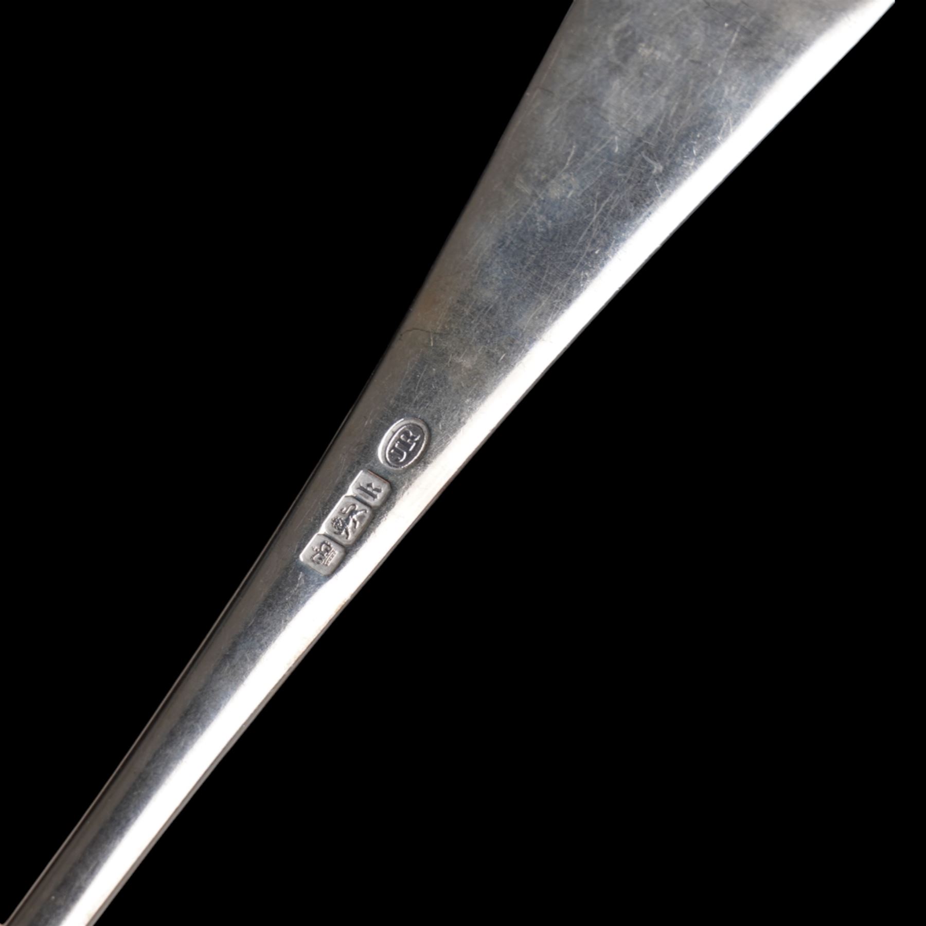 Suite of Edwardian silver rat tail cutlery engraved with a crest comprising twelve table forks, eleven dessert forks, twelve table spoons, eleven dessert spoons, nine teaspoons, soup ladle, pair of sauce ladles and basting spoon Sheffield 1901/02 Maker John Round & Son Ltd