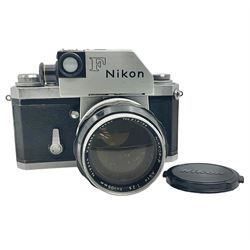  Nikon F Photomic NKJ camera body, marked 'US Dept of Defense ... U.S.A.F DA Nang, serial no. 6561811, with 'Nippon Kogaku NIKKOR-P Auto 1:2.5 f=105mm' lens, serial no. 212154