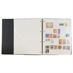 World stamps including Australia, Zimbabwe, Nigeria, Pitcairn Islands, Gilbert and Ellice, Bulgaria, Chile, United States of America, Tunisia, Poland, Greece, China etc, housed in ten ring binder folders