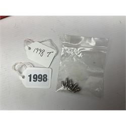 Ace Trains '0' gauge - E3 '2006 Celebration Class' 4-4-0 tender locomotive No.2006 in LNER green; boxed with original packaging and instructions.