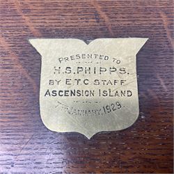 Walker and Hall silver plated canteen of cutlery, oak case, the hinged lid with a engraved brass shield , H12cm, L32cm