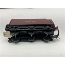 Wrenn '00' gauge - Princess Coronation (Duchess) Class 4-6-2 locomotive 'City of London' No.46245; boxed with tender and manual; and another similar bearing the nameplate 'City of Manchester' No.46246; in City of Birmingham box; both in BR Maroon (2)