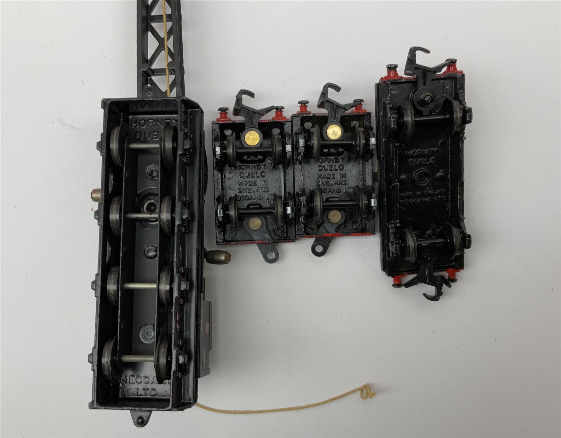 Hornby Dublo - Breakdown Crane No.4062 with Cowans Sheldon livery, boxed with screw jacks; D1 Girder Bridge, boxed; and T.P.O. Mail Van Set, boxed with instructions, mail bags, switch and tested tag (3)