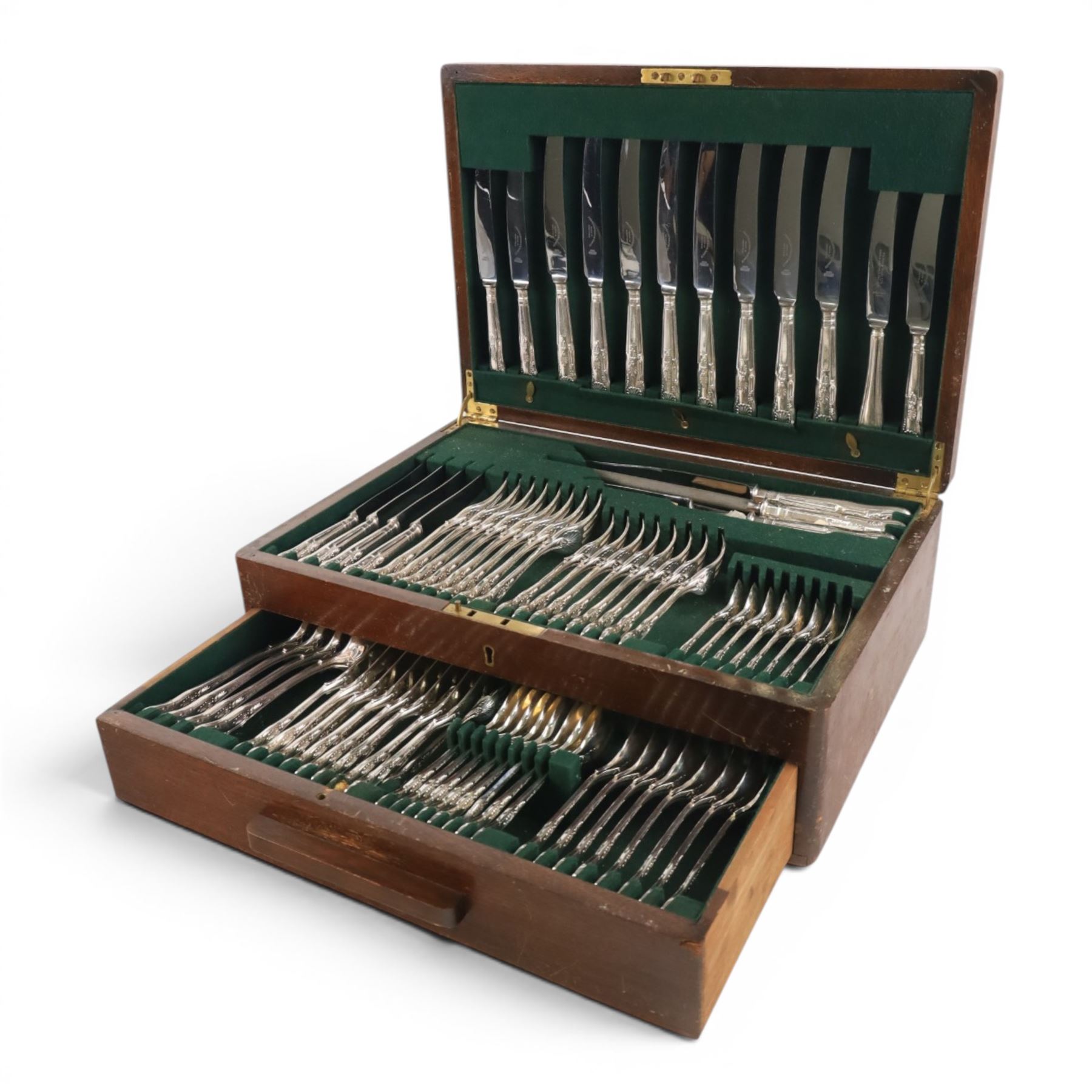 John B Chatterley & Sons Kings pattern silver plated canteen of cutlery for eight place settings, with key H5cm, W46cm, D32cm