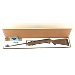  BSA Airsporter Mk 6 .22 break action air rifle L111cm, in original box with packaging, instructions, oil and targets with stand, As post 1939 air weapon the restrictions of the Crime Reduction Act apply to the sale and delivery of this item   