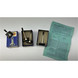 Hornby Dublo - twelve electric semaphore signals comprising four ED1 Single Arm; two ED2 Double Arm; one ED3 Junction Signal Upper Quadrant; one 5045 Colour Light Signal - Single (Home); two ES6 Colour Light Signal -Single (Distant); and two 5047 Colour Light Signal - Junction (Home); all boxed (12)