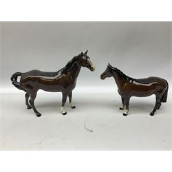 Collection of Beswick bay horses to include recumbent foal no.915 and Quarter Horse, all stamped beneath (11)