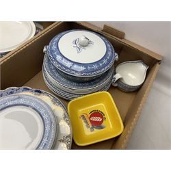 Maling Maltese pattern part dinner wares, including dinner plates, tureens, side plates etc, together with Pyrex dinner wares, decorated in flying duck pattern, Johnson Bros Indian Tree pattern tea and dinner wares and a collection of decorative and calendar plates, etc, in six boxes 