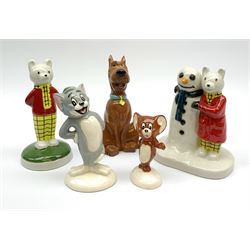 Two limited edition Beswick figures, modelled as Tom, 1322/2,000, and Jerry, 1322/2000, each with accompanying certificate, together with three Wade figures, limited edition Scooby-Doo, 1,888/2,000, No. 2 Rupert, and No 4 Rupert and the snowman with accompanying certificate. 