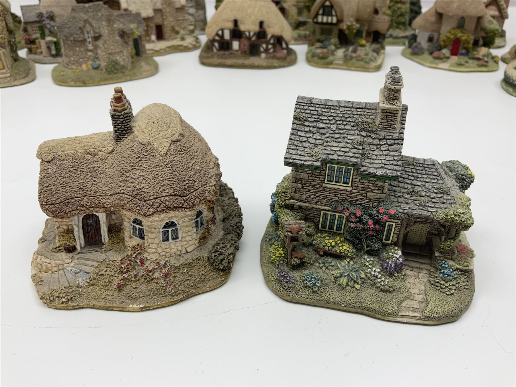Thirty Lilliput lane, to include Hill Top, Bottle Oven, April Cottage, Thimble Cottage, Honeysuckle III, Gullivers Pantry etc