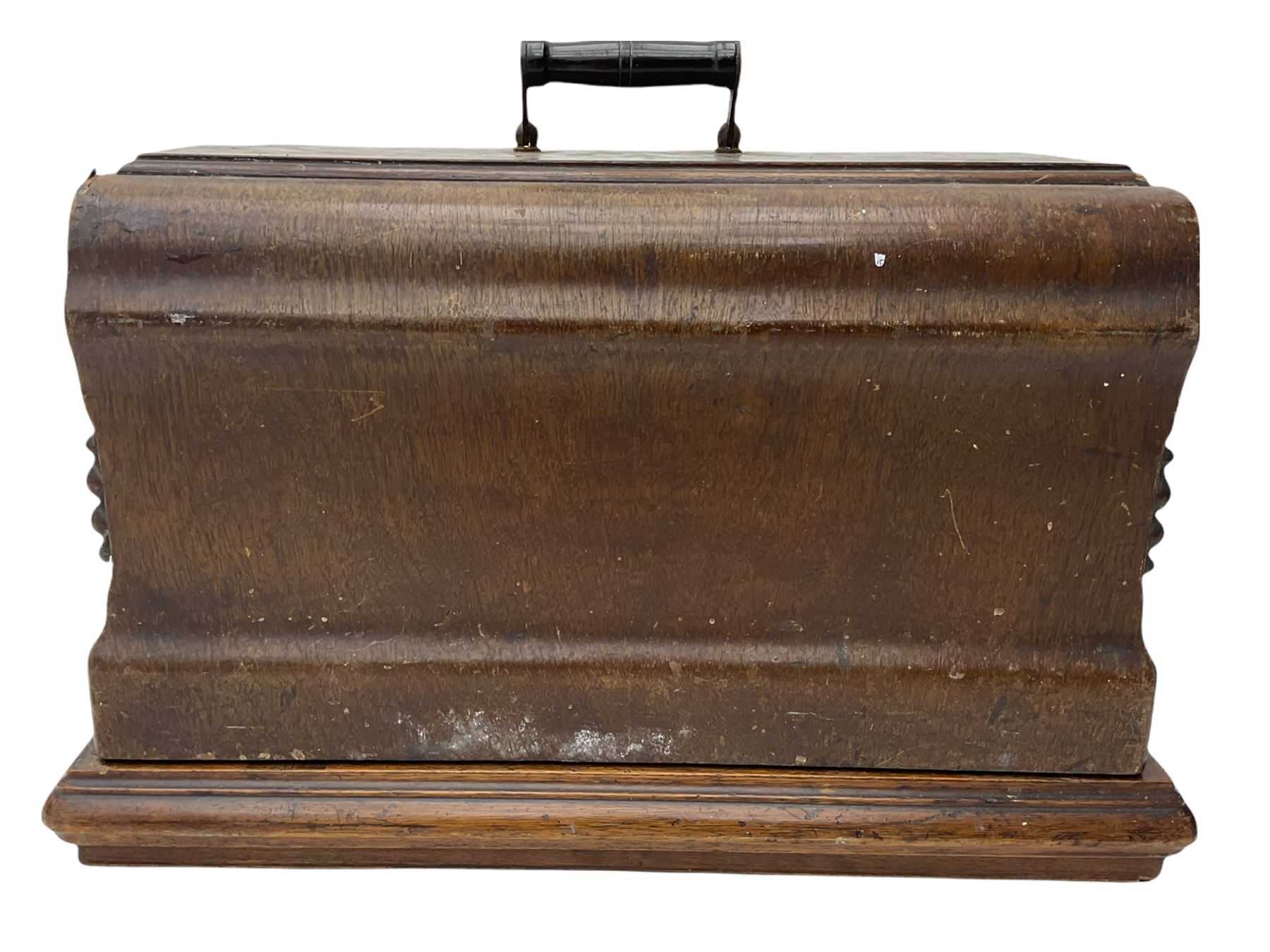 Singer treadle sewing machine and table top sewing machine (2)