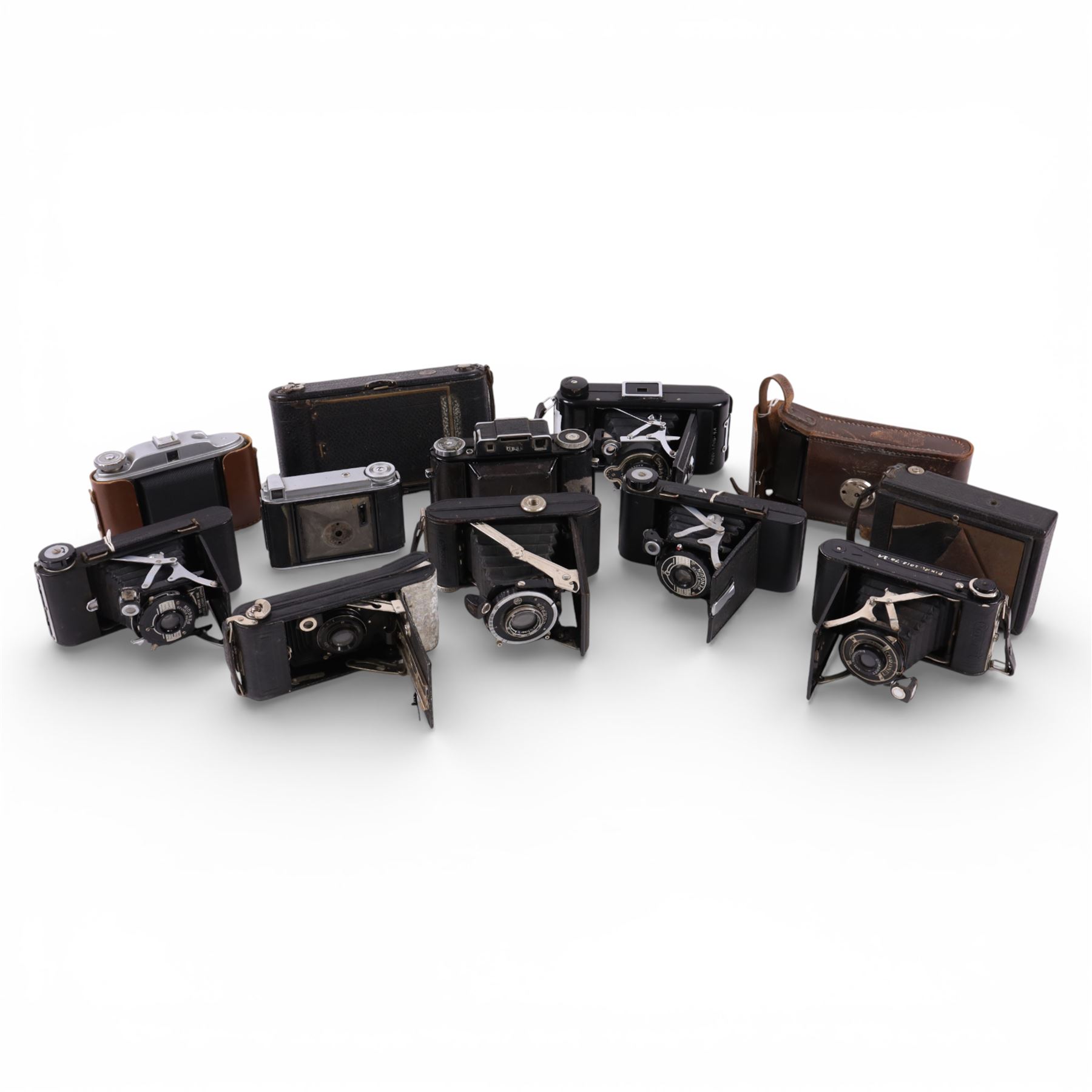 Collection of folding cameras, including Kershaw, Hapo45, Coronet and Ilex examples