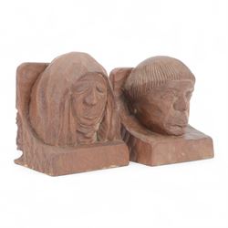 Gnomeman - pair of tooled oak figural bookends, each carved as a friar, with adzed detailing, one example signed to the back with a gnome in relief, by Thomas Whittaker, Littlebeck, each approximately H14.5cm